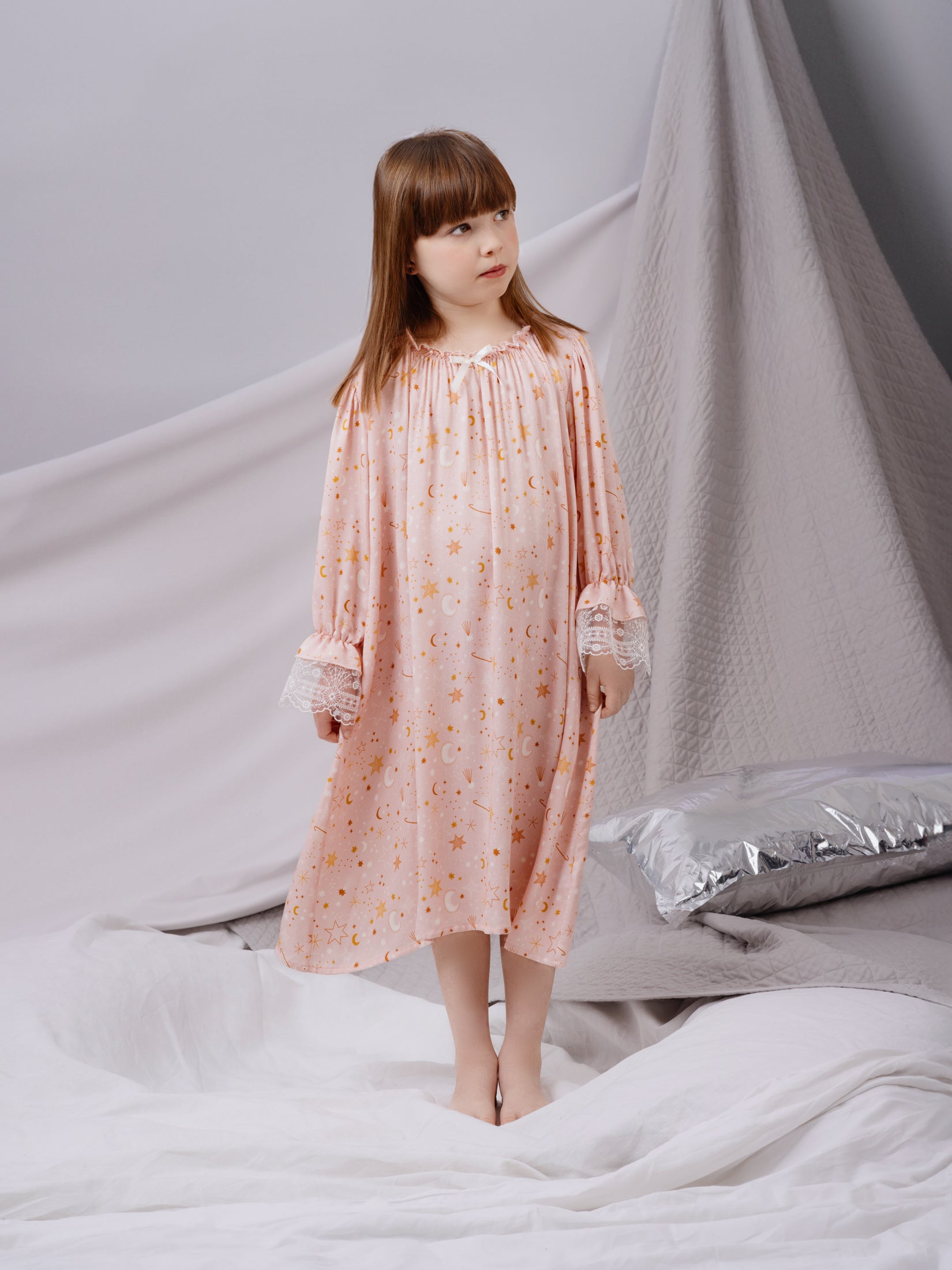 Girls nightdresses Kids Cotton and silk nightgowns nightdresses AMIKI children
