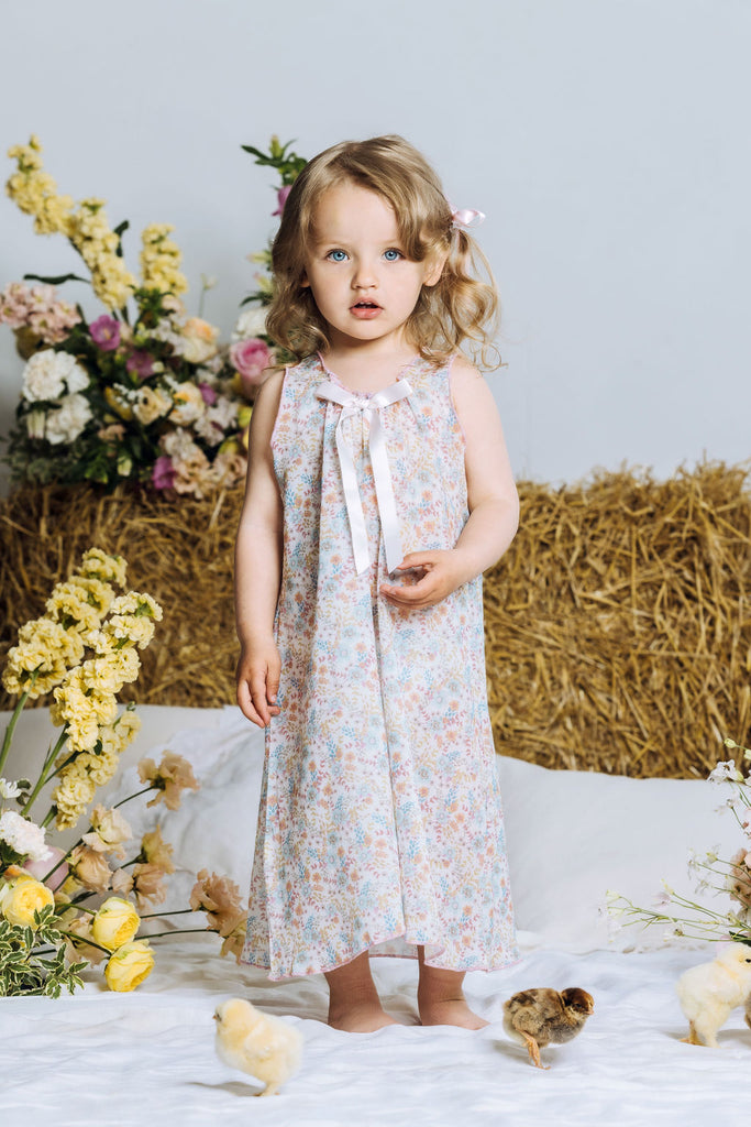 Girls' nightdresses | Kids' Cotton and silk nightgowns, nightdresses ...