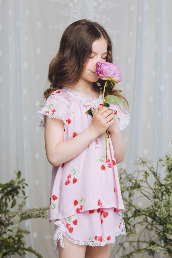 Girls sleepwear and other clothes  Girls pajamas, dresses, tops etc – Page  4 – AMIKI children