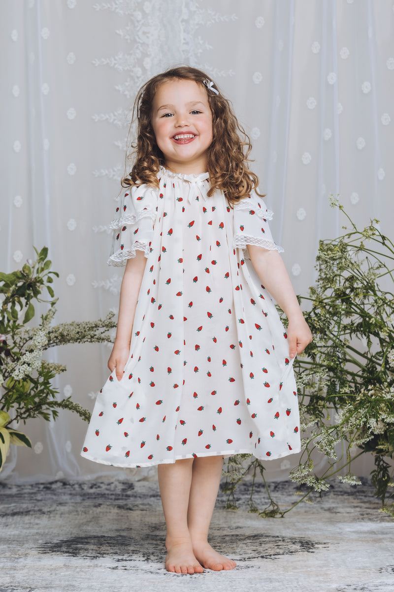 AGNES - GIRLS SILK NIGHTDRESS STRAWBERRIES