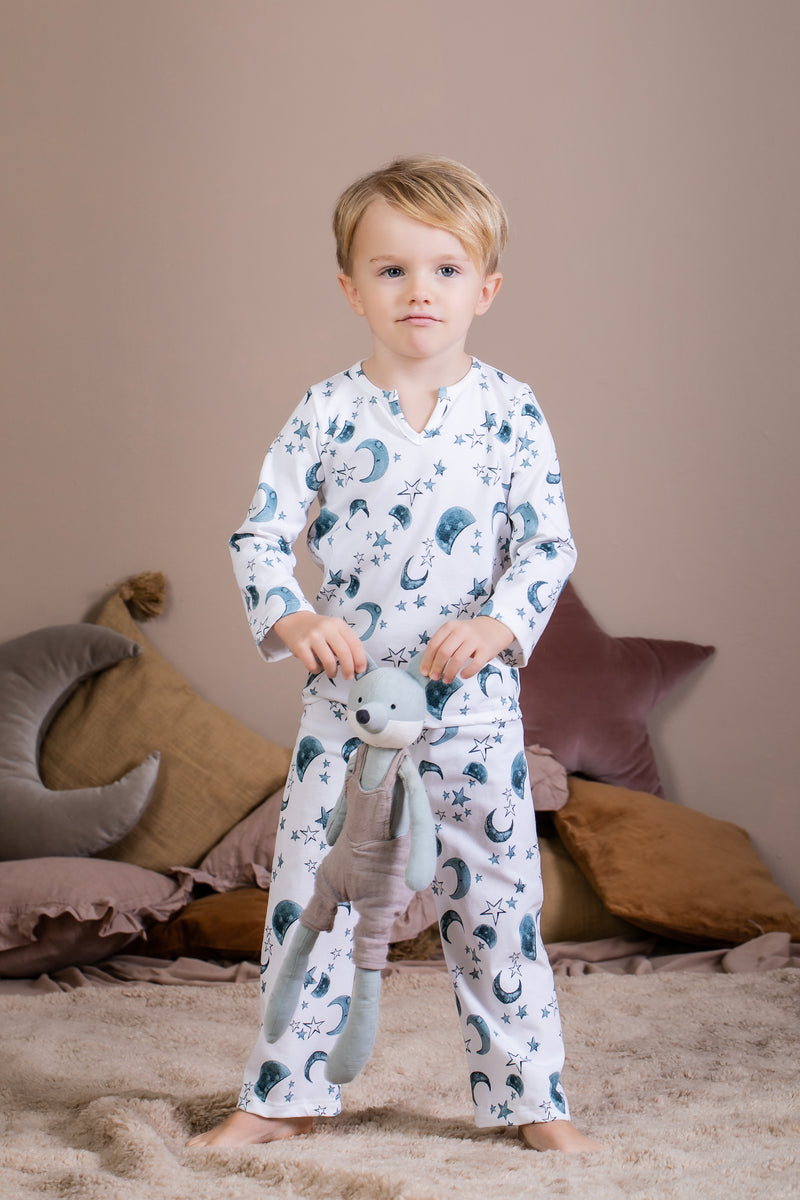 CHRIS - BOYS' PYJAMA SET IN BLUE STARS