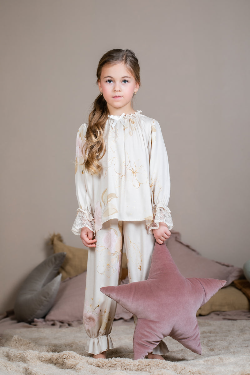 GRACE - GIRLS PYJAMA SET IN BEIGE ROSES