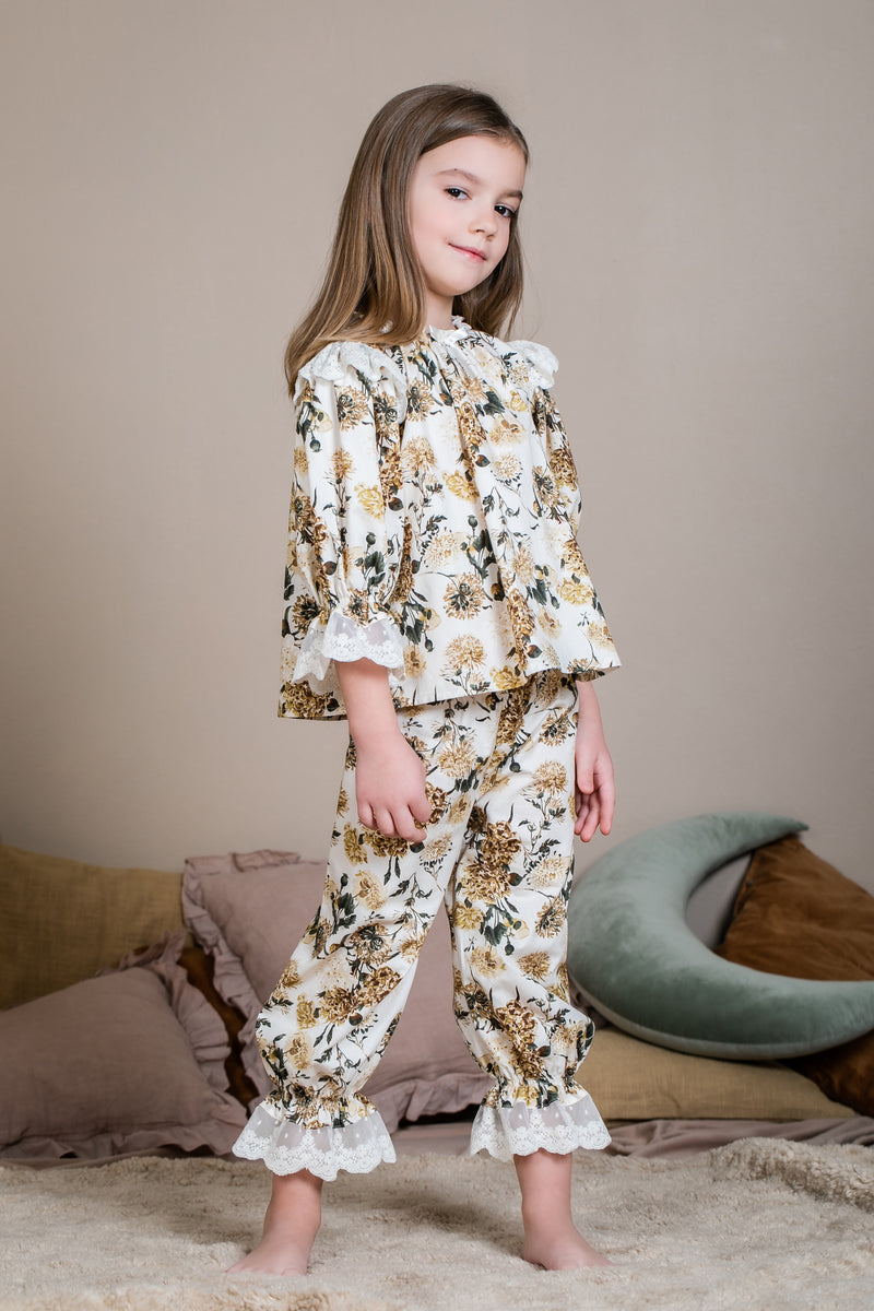 DANIELA - GIRLS PYJAMA SET IN YELLOW FLOWERS