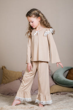 ALYA - GIRLS PYJAMA SET IN CAPPUCCINO