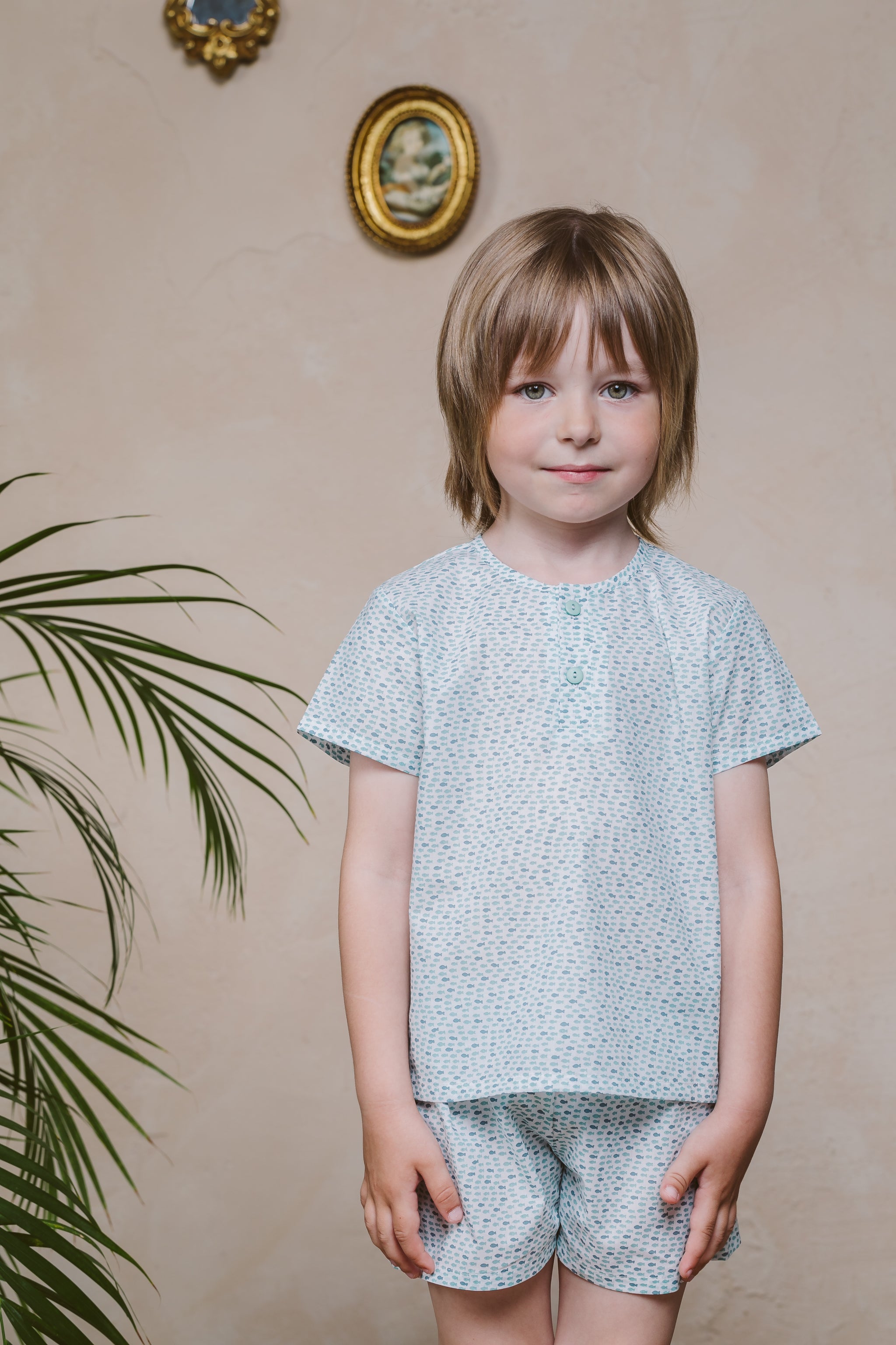 Short sleeved Boys Pyjama Set Kids Summer Nightwear Fast Shipping AMIKI children